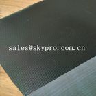 Schwarzes hochfestes Gummi-Soling bedeckt w-Wellen-Muster-natürliches Gummi-Gummi-Blatt für Schuh-Sohlen-Material