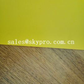 Superdünn 0.3mm buntes glattes und Matt-Plastikprodukt PVC-Blatt für Möbel-Beschichtung